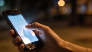 Why Your Phone Has Full Bars but Slow Data